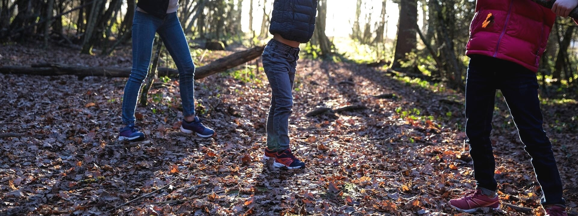 How to choose hiking shoes for kids