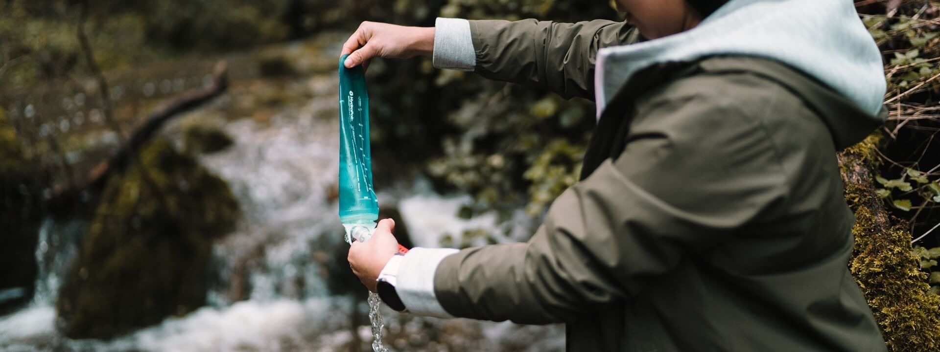 How to clean water bottles, flasks and bladders