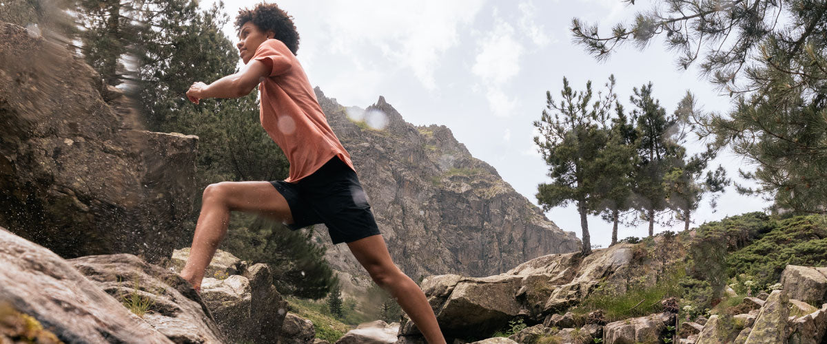 WOMEN'S TECH TEES & BASE LAYERS
