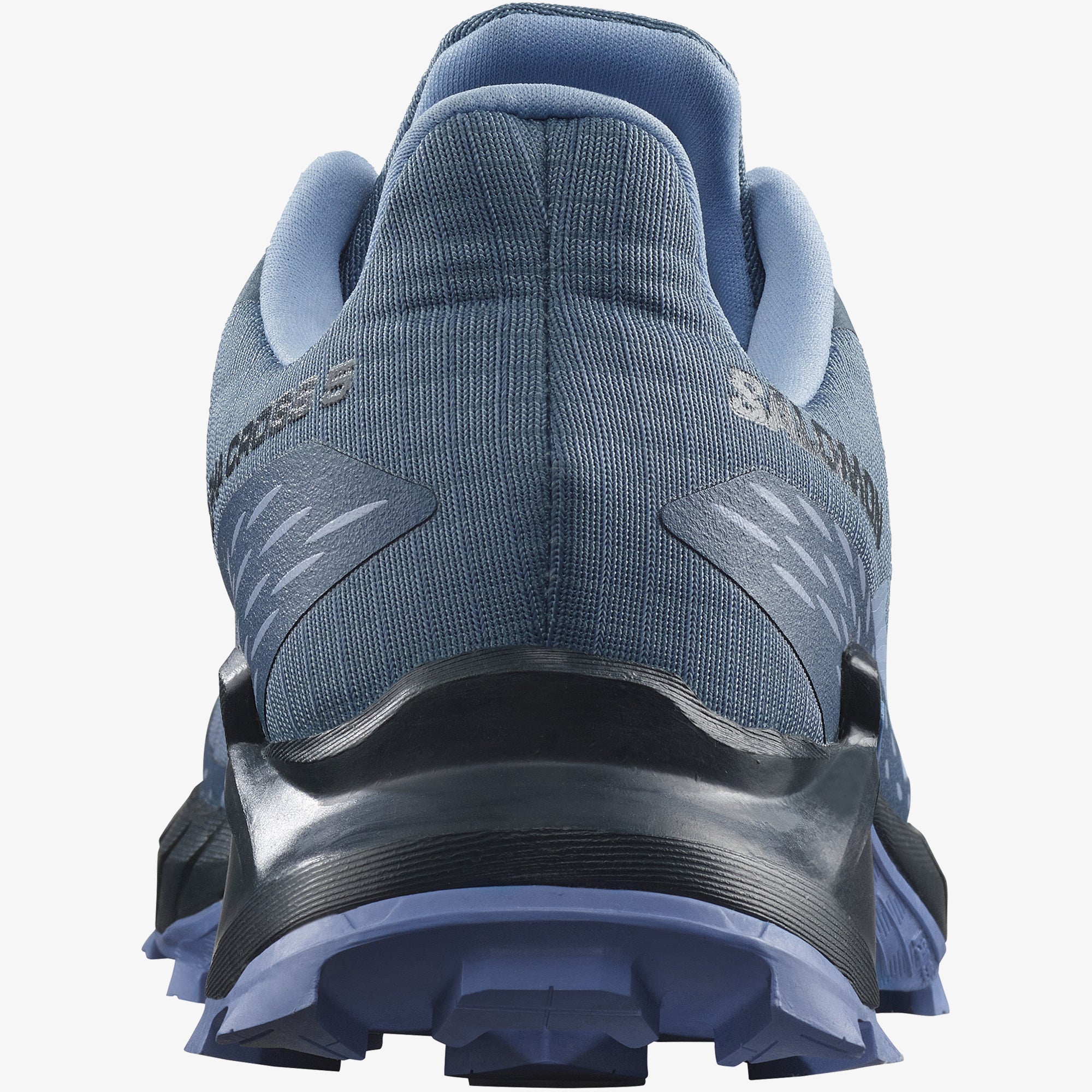 Salomon Sports ALPHACROSS 5 trail running footwear with rugged design and supportive fit, suitable for outdoor adventures.