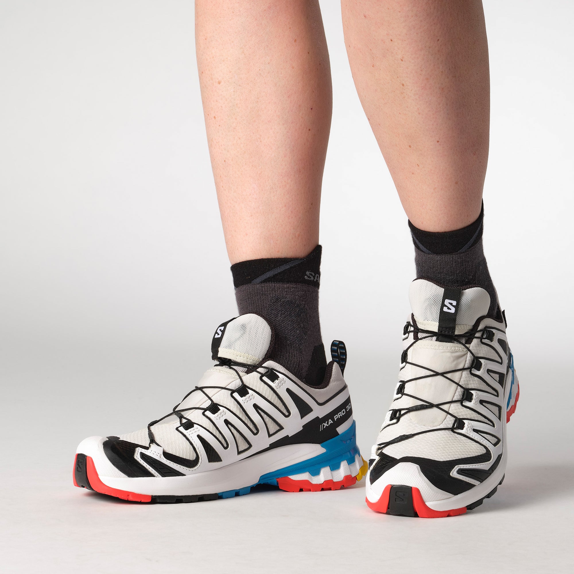 Lunar Rock/White/Blacklue