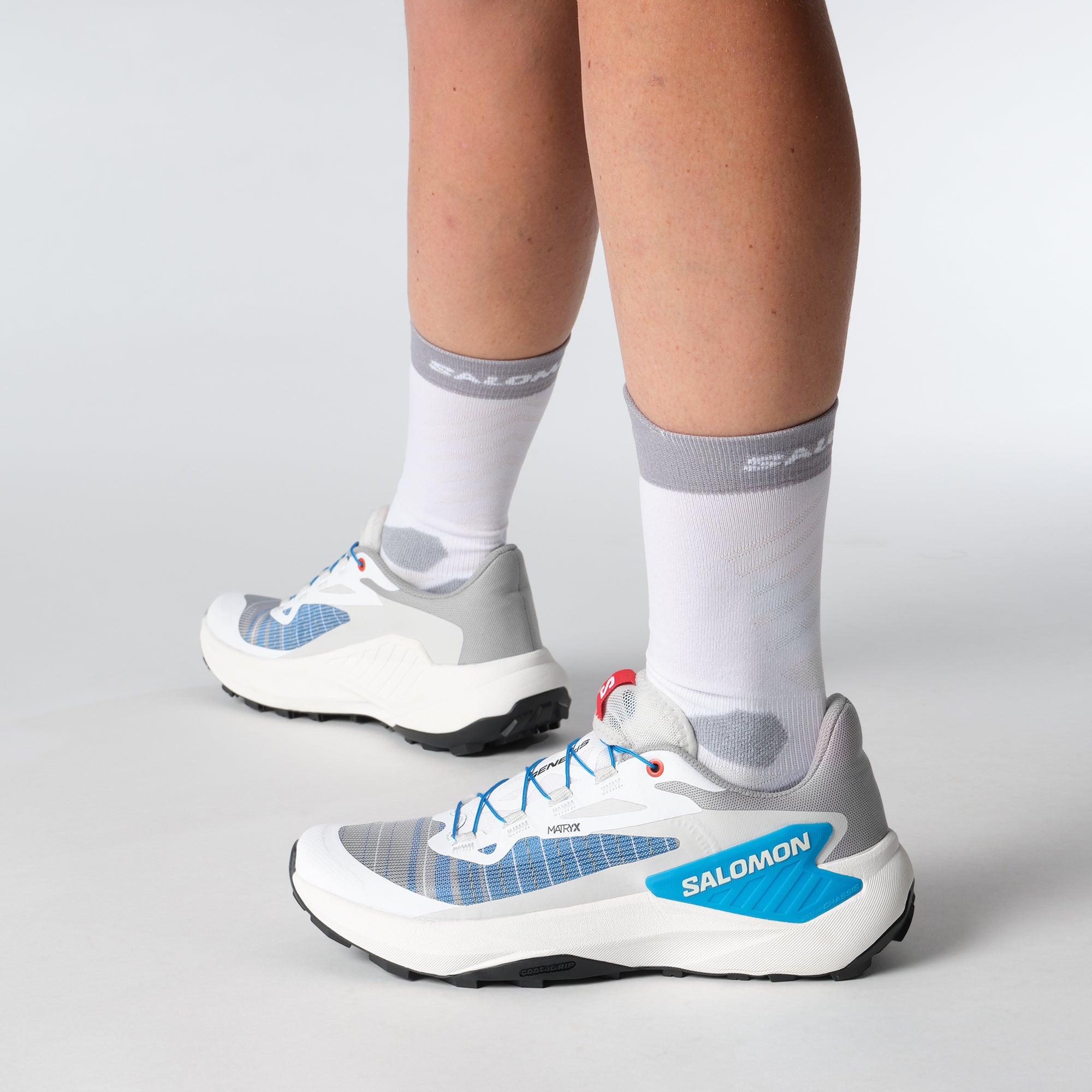 White/Lunar Rock/Transend Blue