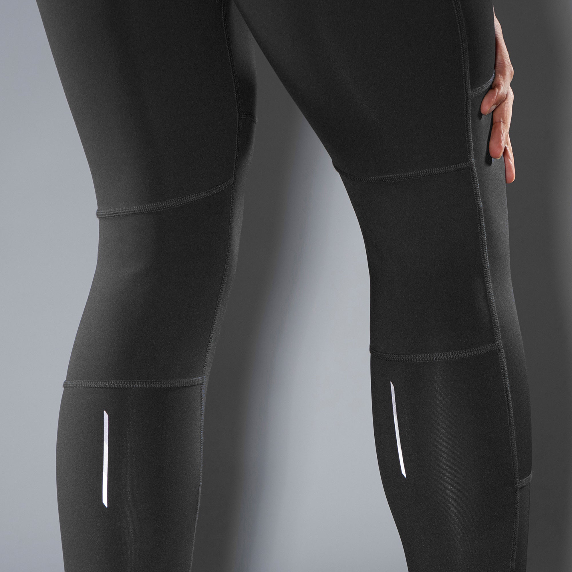DEEP BLACK