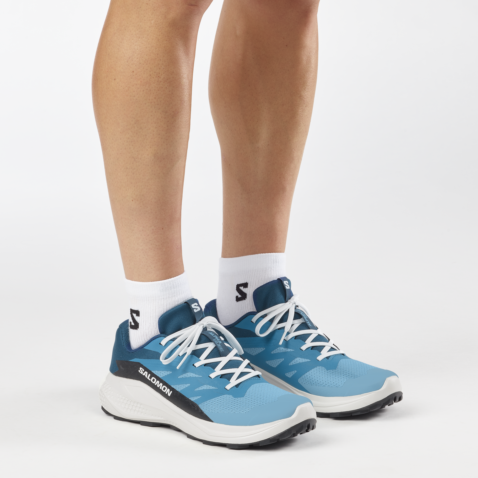 Niagara/Mykonos Blue/Gibraltar Sea