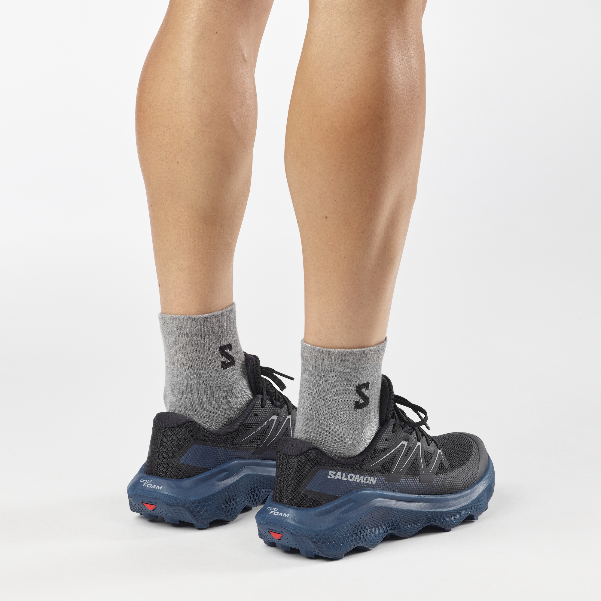 Black/Spellbound/Alloy