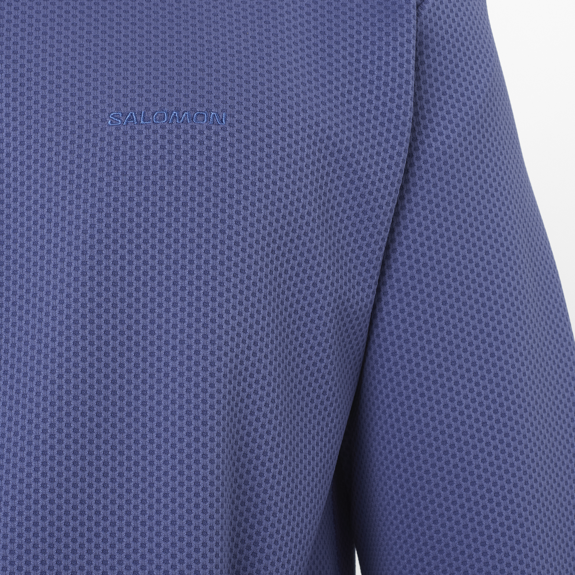 Salomon Sports Motomesh crewneck apparel in marlin color, featuring lightweight, breathable fabric for hiking and outdoor activities.