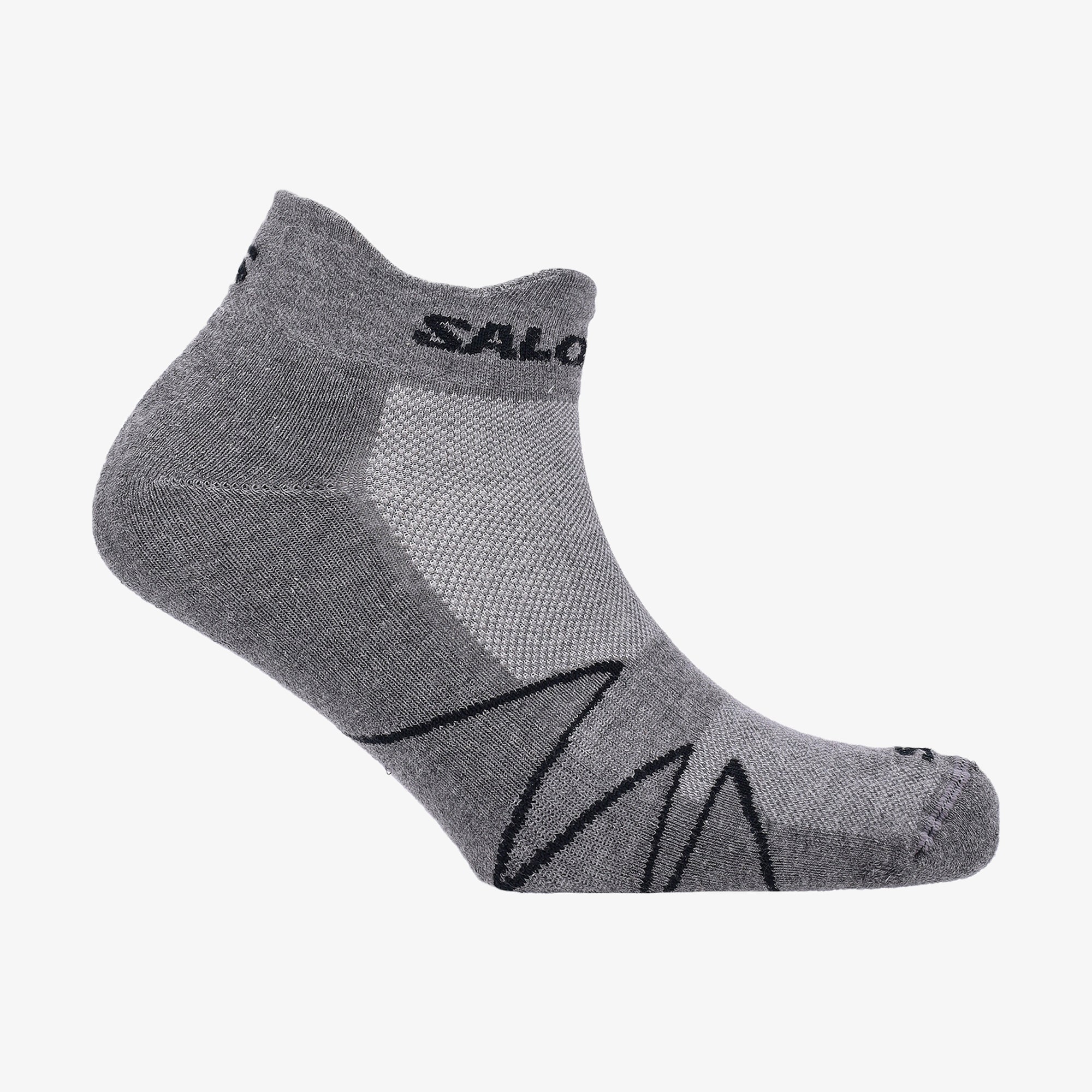 ULTIMATE GRAY/ BLACK