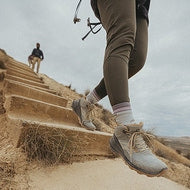 WOMEN'S HIKING SHOES