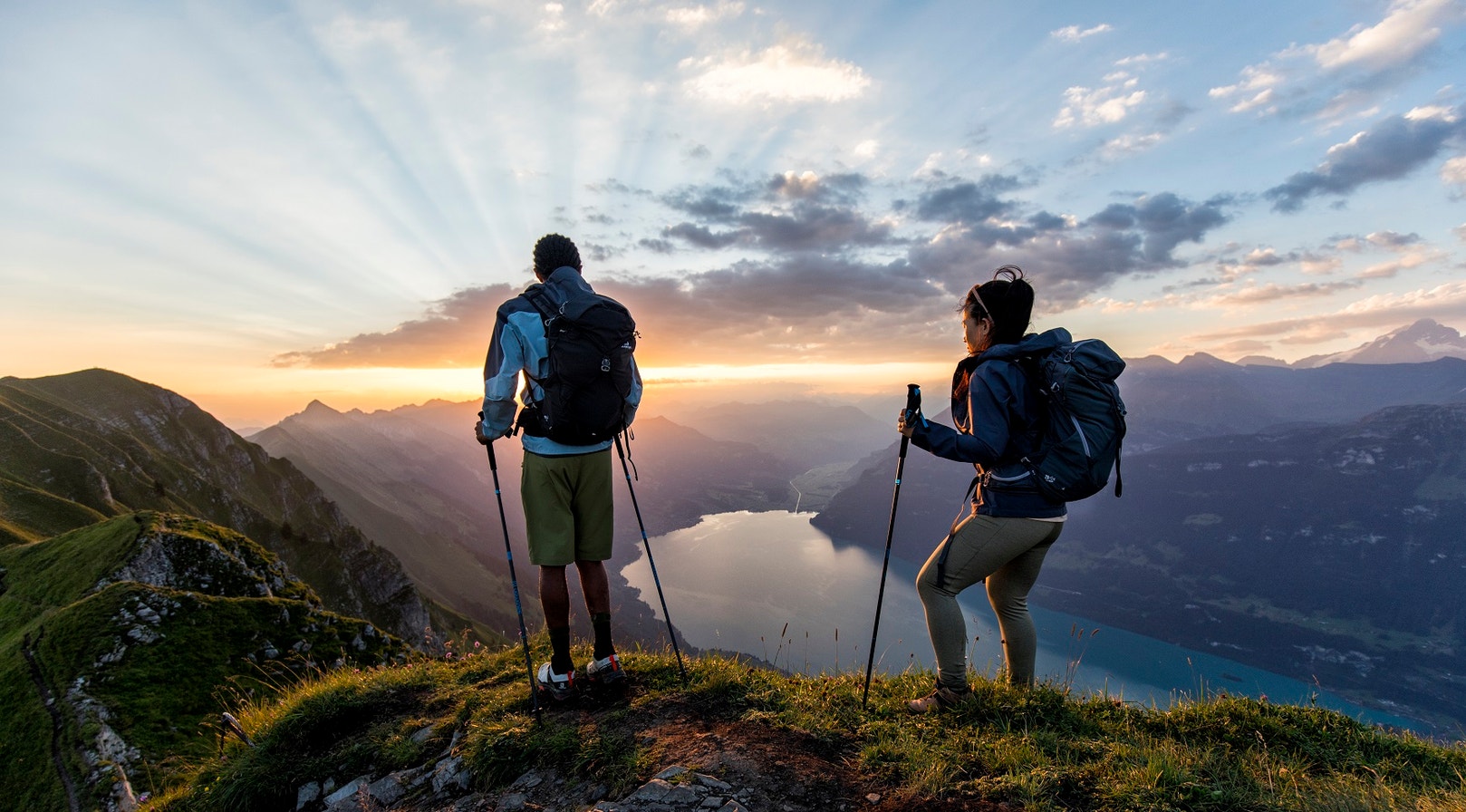 How to hike with trekking poles