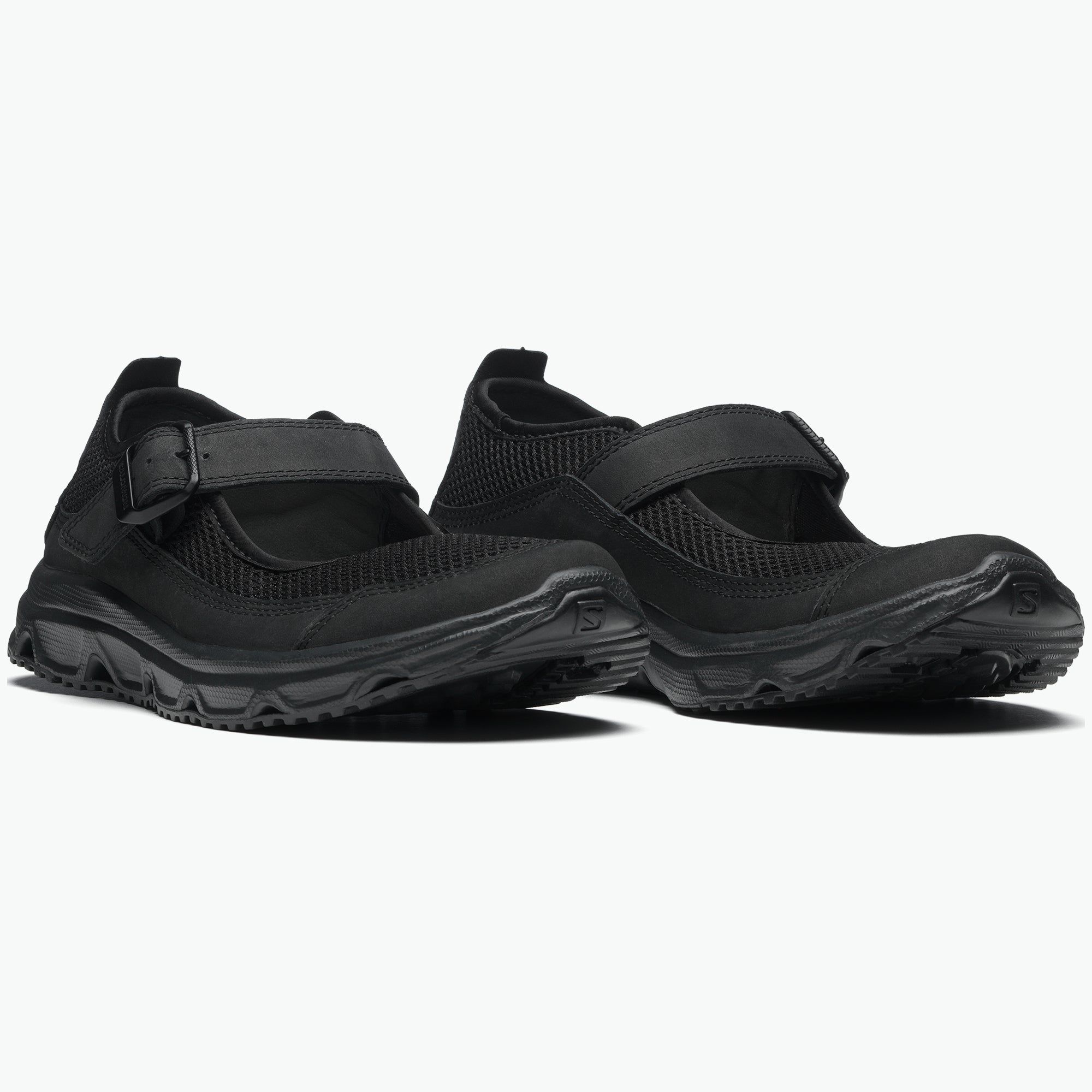 Black/Black/Black