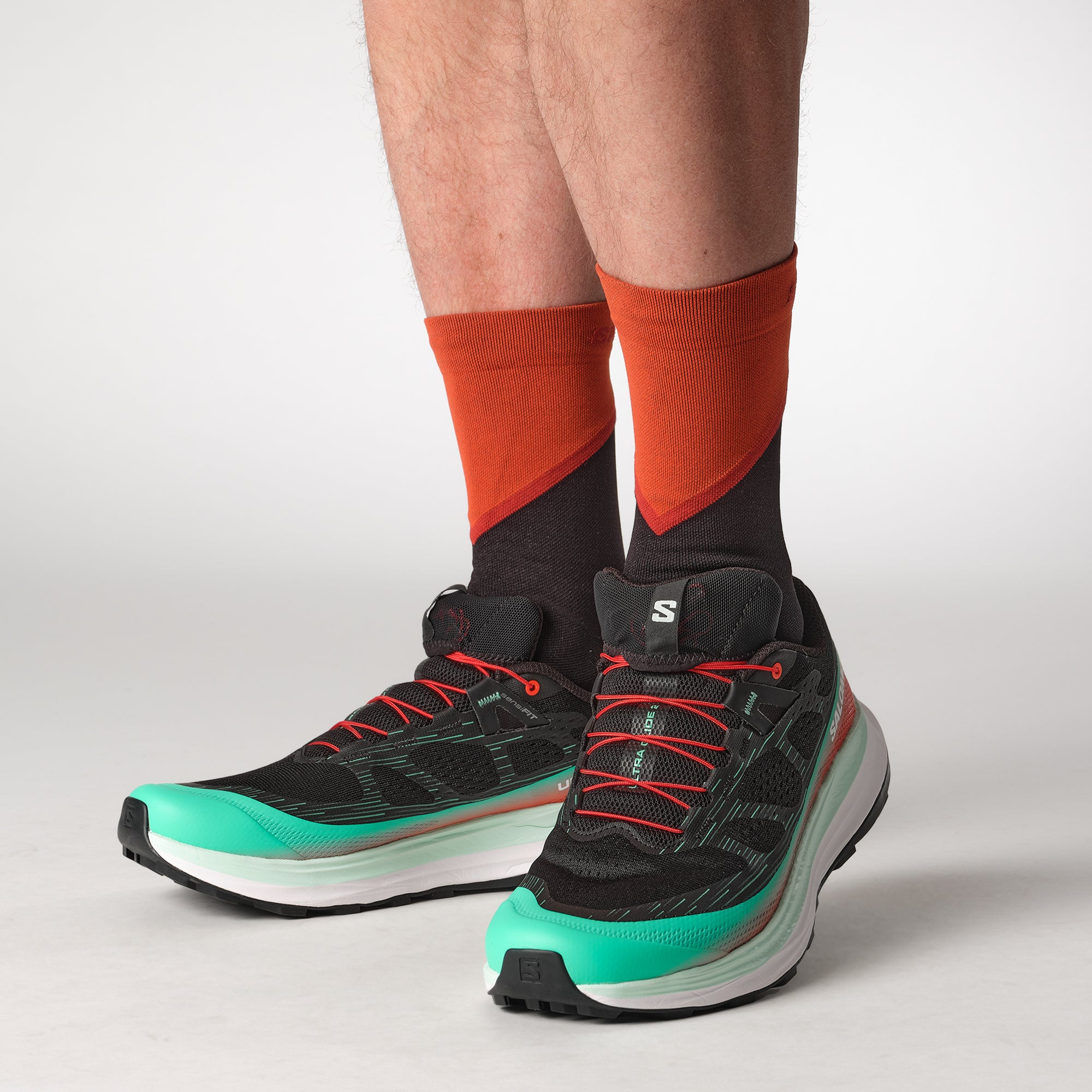 Black/Electric Green/Cherry Tomato