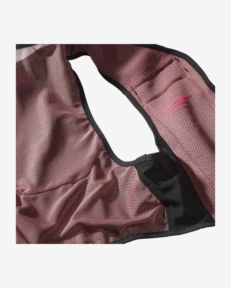 BLACK/ROSE TAUPE/KNOCKOUT PINK