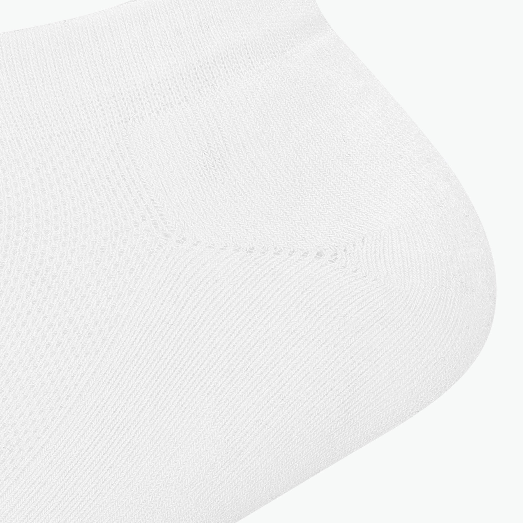 WHITE/DEEP BLACK/TRADEWINDS