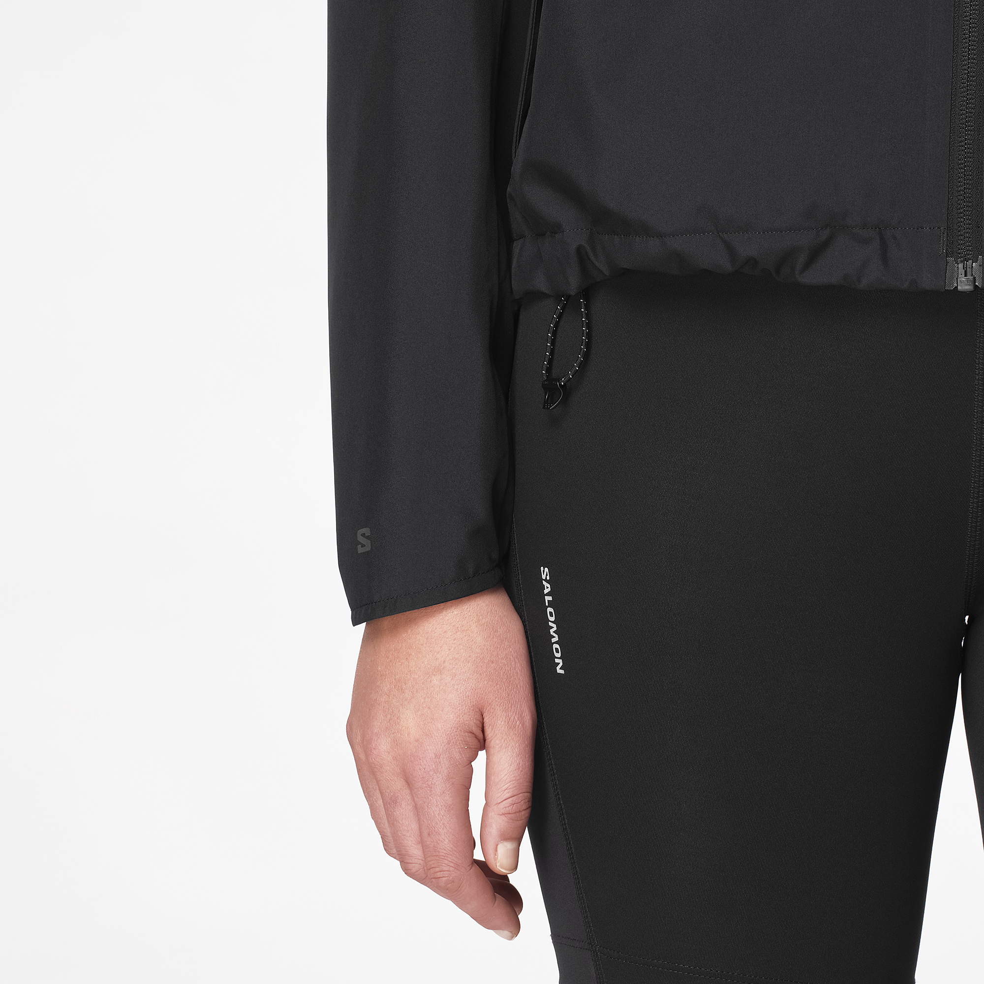 DEEP BLACK